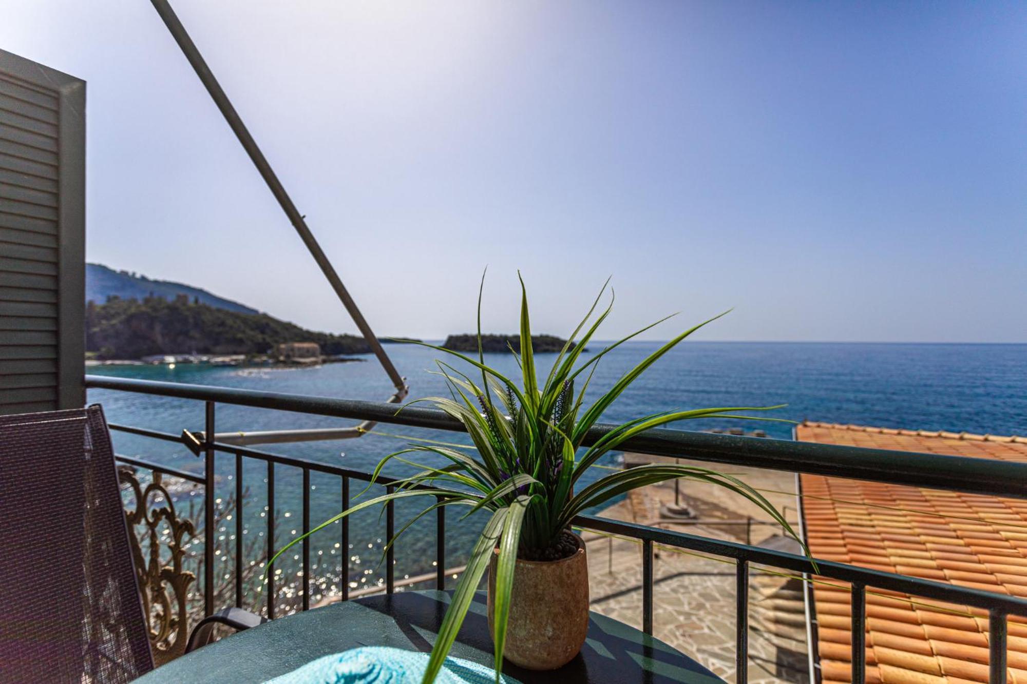 Aparthotel Marina Kardamyli Exteriér fotografie
