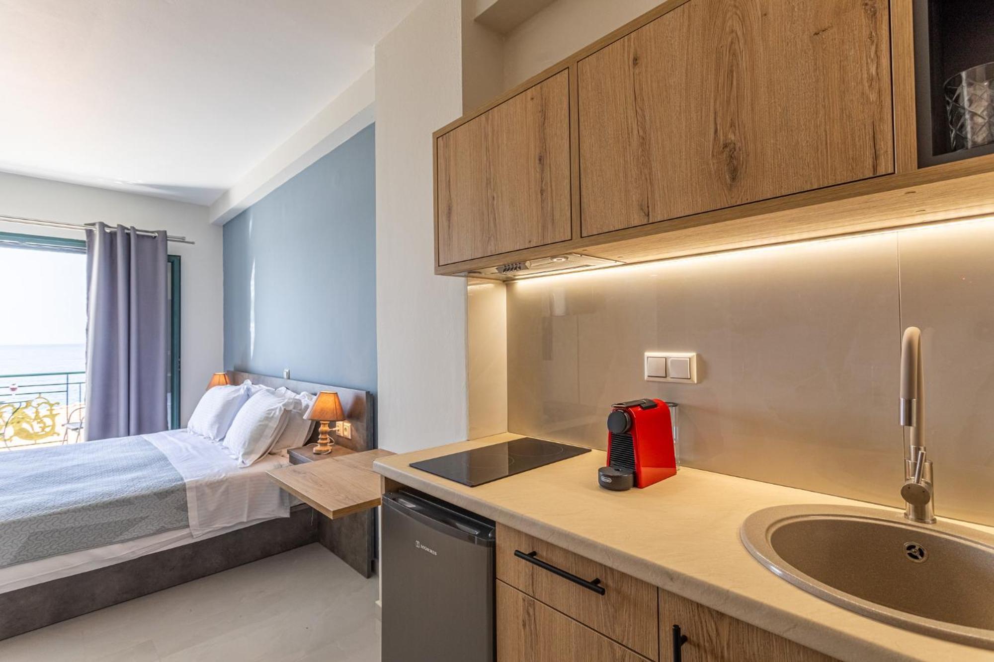 Aparthotel Marina Kardamyli Exteriér fotografie